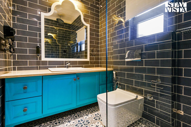 Bathroom 2, StayVista at Villa Sierra Sky, Dehradun