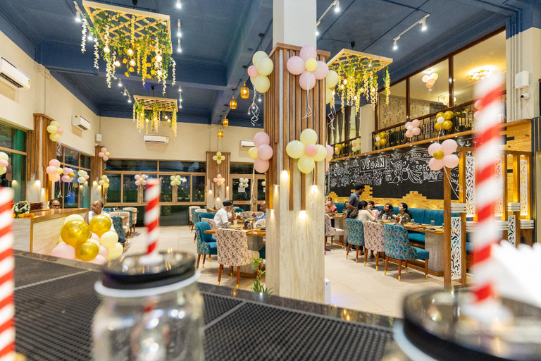 Food & Drinks 5, Treebo Oasis, Laxmisagar, Khordha