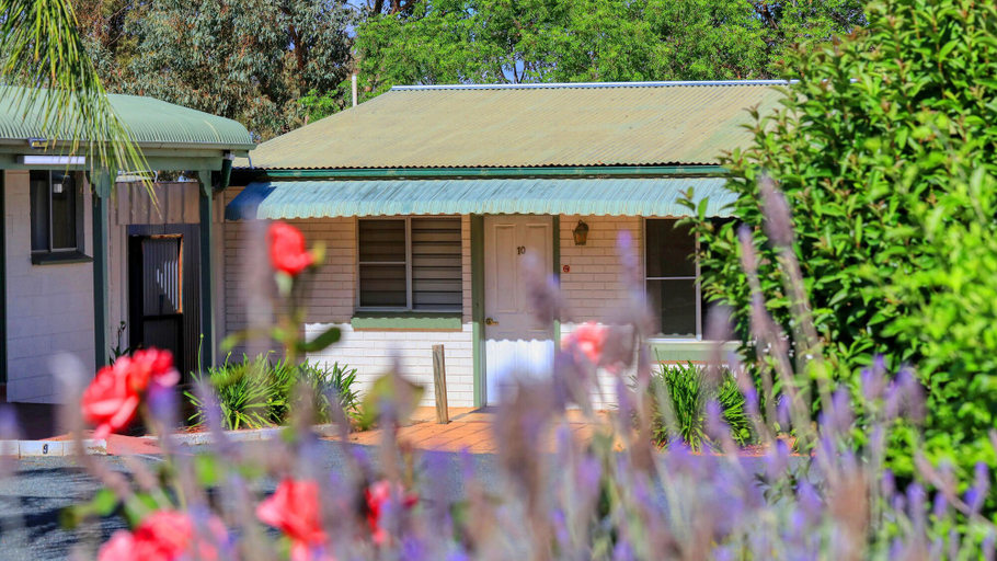 Exterior & Views 2, Oasis Motel Peak Hill, Parkes