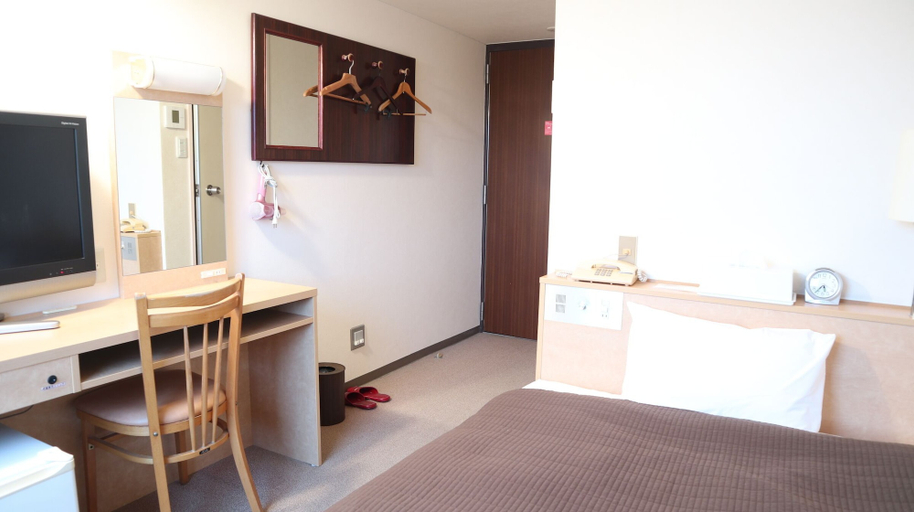 Bedroom 4, yonago-town-hotel, Sakaiminato