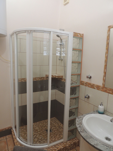 Bathroom 3, The Olive Mill Aparthotel, Alicante