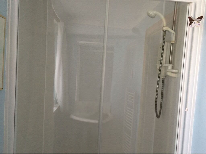 Bathroom 3, The old Farm House, Northumberland