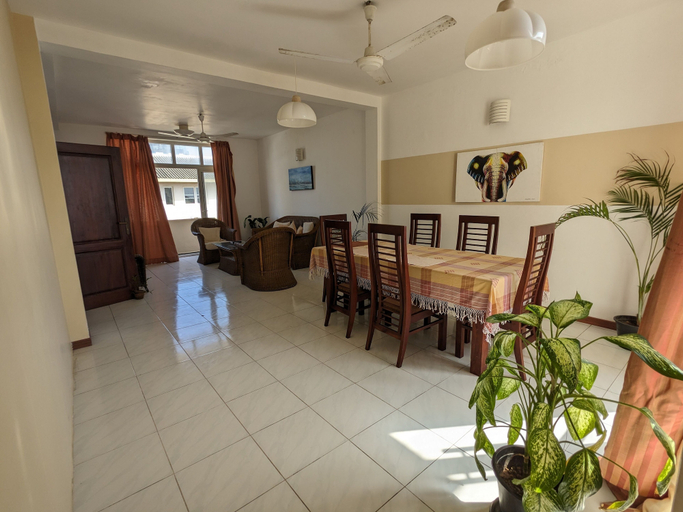 Others 4, Palmyrah Residencies, Thimbirigasyaya