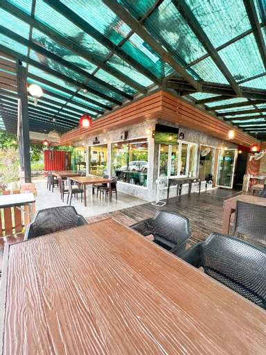 Food & Drinks 5, Srikij Garden Home Resort, Muang Sa Kaeo