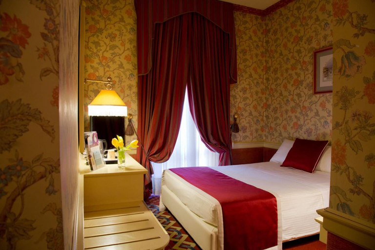 Bedroom 2, Hotel Milano Regency, Milano