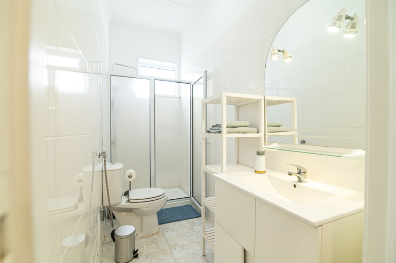 Bathroom 3, Livramento Residence, Ponta Delgada