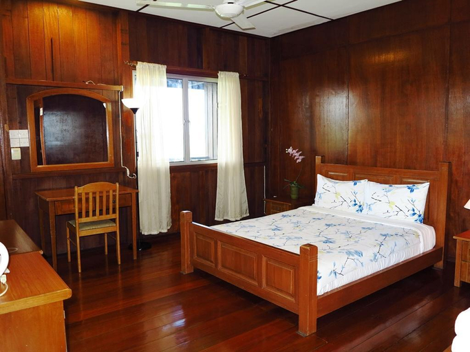 Bedroom 3, Rose Garden Resort