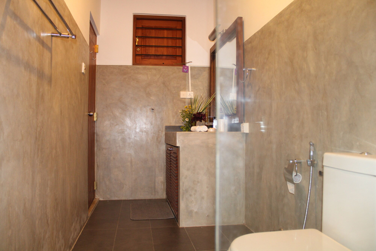 Bathroom 4, Misty Hills Villa Kadugannawa, Udunuwara