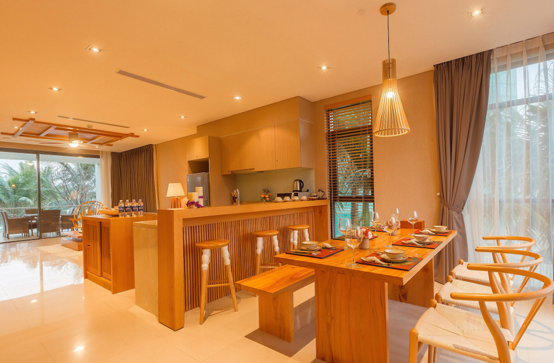 Food & Drinks 5, Mangala Zen Garden & Luxury Apartments, Da Nang