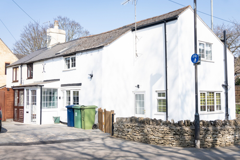 Exterior & Views 2, Stunning 4 Bed Sleeps 8 Cottage Parking, Gloucestershire