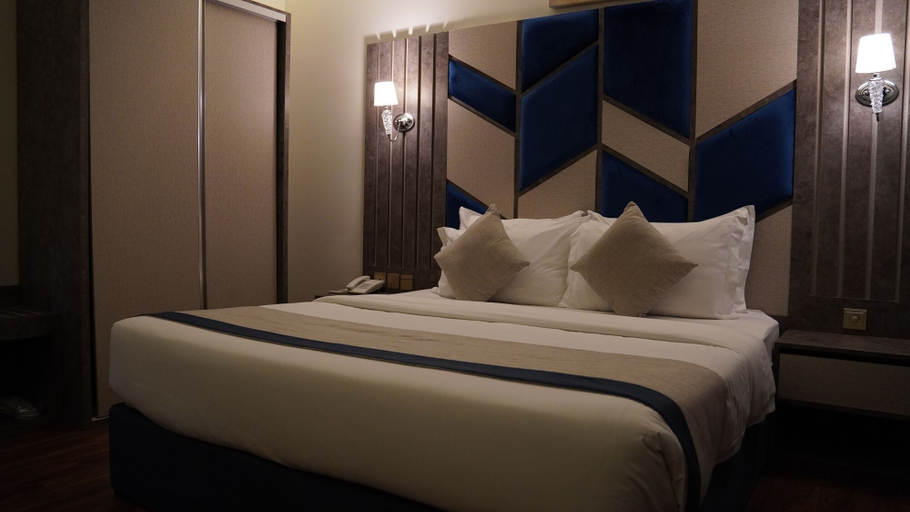 Bedroom 4, Mabeet Al-Khobar Served Apartment, Al Khobar