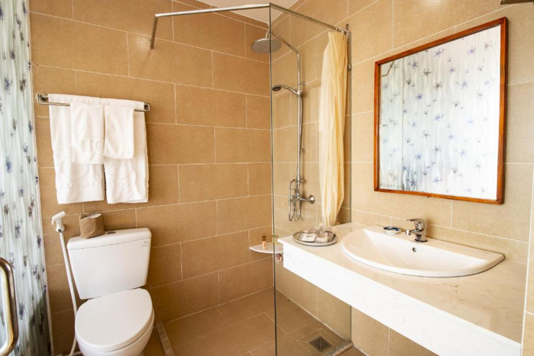 Bathroom 5, Tom Hill Boutique Resort & Spa, Phú Quốc