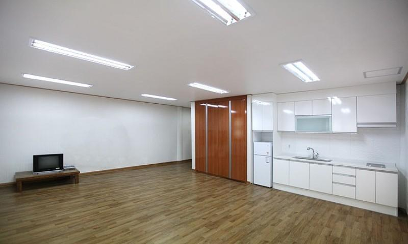 Others 3, Yangyang Gold Poolae Pension, Yangyang