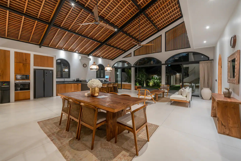 Others 3, Casa Donilo: 4BR Designer Villa in Canggu, Badung