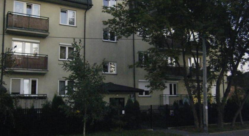 Orlow Apartment with private parking, Warsaw