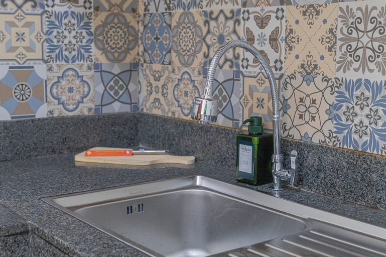Bathroom 20