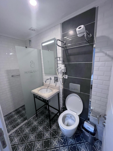 Bathroom 5, Good Night Hotel Istanbul, Fatih