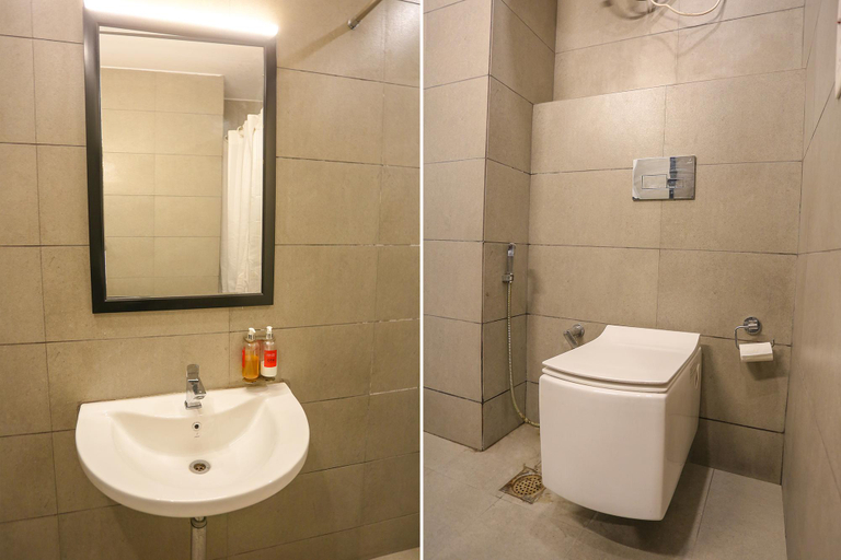 Bathroom 5, FabHotel A One Paschim Vihar, Delhi