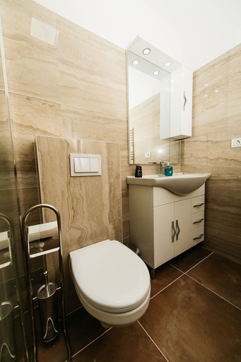 Others 5, EVRA APARTMENTS, Recas