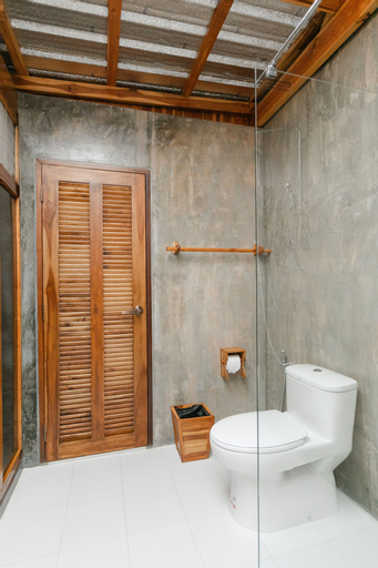 Bathroom 5