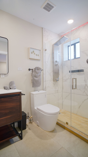 Bathroom 4, Luxury Comfort Apartment with Parking, Miami-Dade