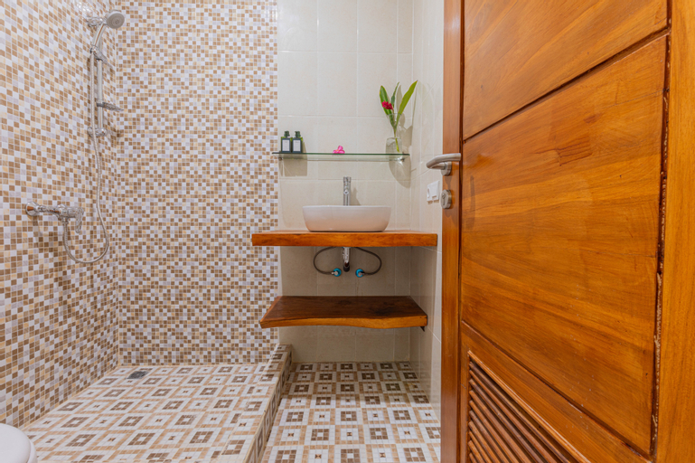 Bathroom 2