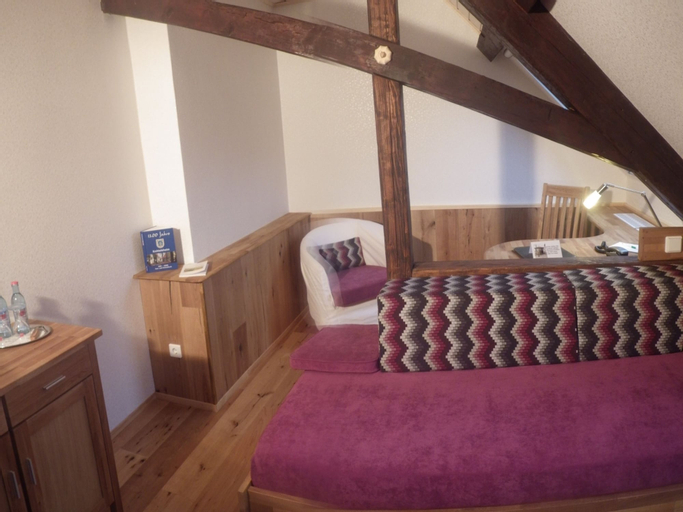 Bedroom 3, Waldhaus Knittelsheimer Mühle, Germersheim