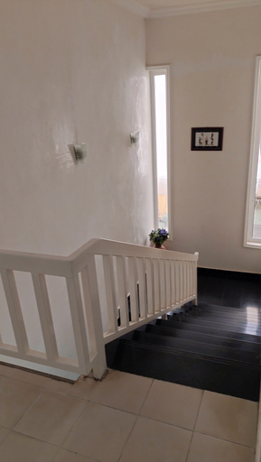 Others 5, Hans Place Hotel, AbujaMun