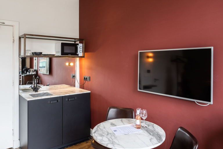 Others 5, Weber Hotel, Amsterdam