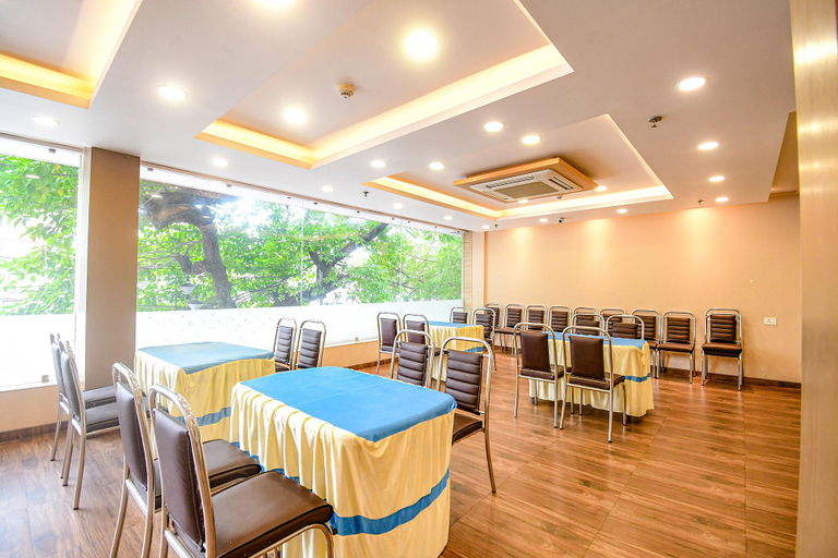 Food & Drinks 5, Fabhotel Stay Inn International, Kolkata