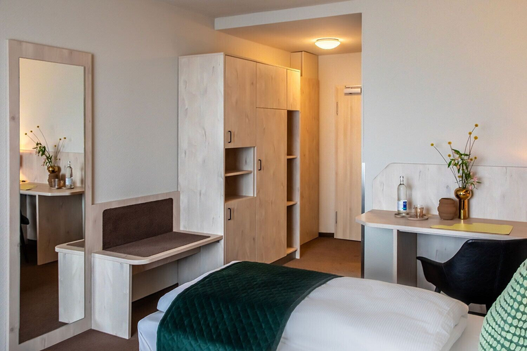 Bedroom 4, Hotel Restaurant Elbebrücke, Wittenberg