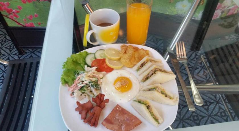 Food & Drinks 5, Shwe War Guest House, Yangon