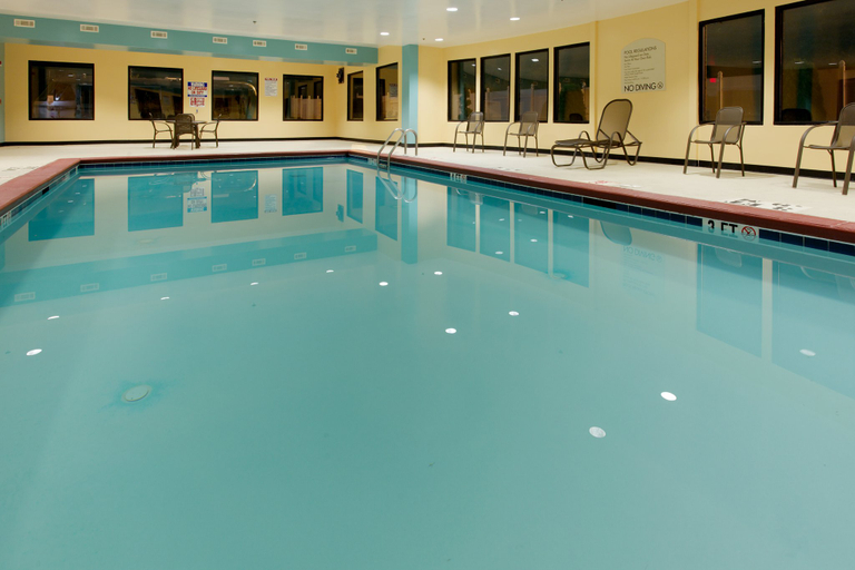 Sport & Beauty 3, Holiday Inn Express & Suites SYLACAUGA by IHG, Talladega