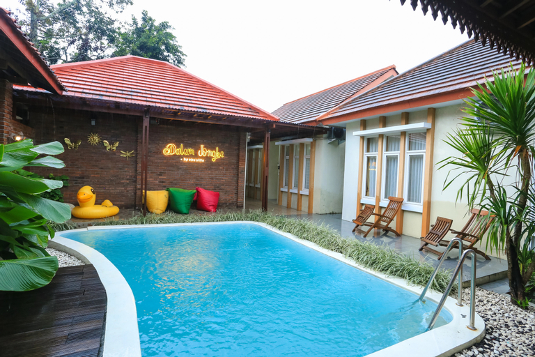 Dalem Jongke by Ubu Villa - 9 Bedrooms with Private Pool at Yogyakarta, Yogyakarta