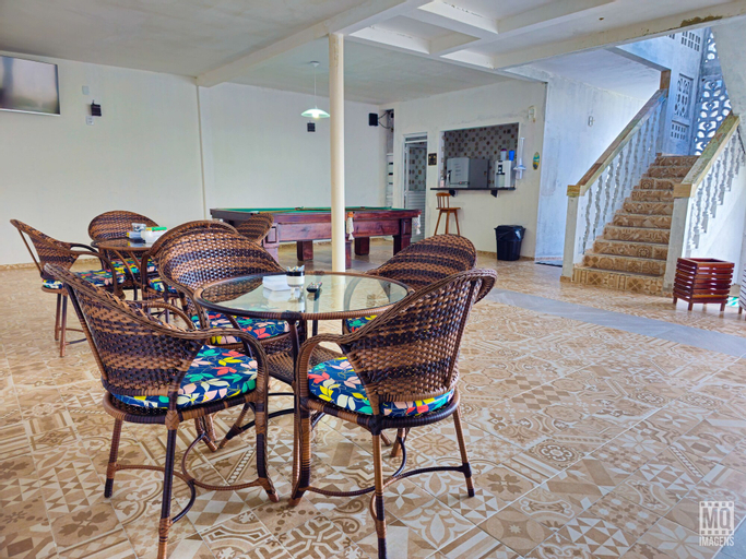 Dining Room 21