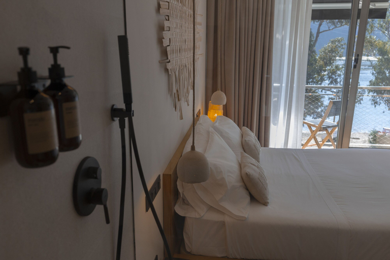 Bedroom 3, Malates Slow Boutique Hotel, Lugo