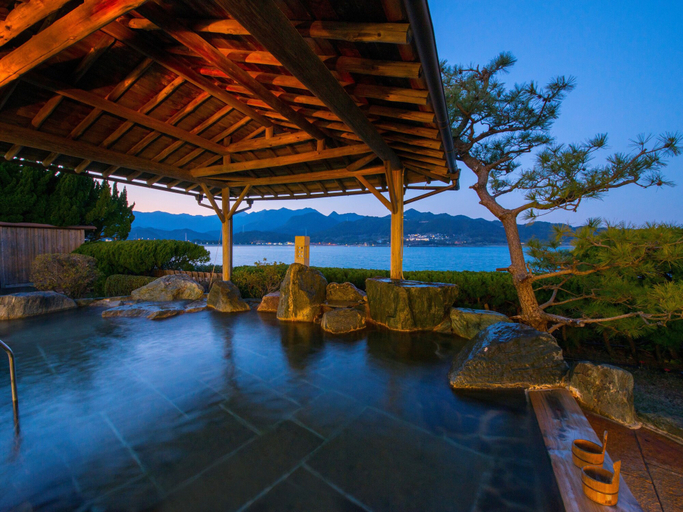 Exterior & Views 2, KAMENOI HOTEL NACHI KATSUURA KUMANO KODO, Nachikatsuura