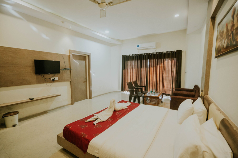 Bedroom 3, TGI Jahaj Mahal Resort, Dhar