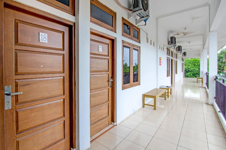 Public Area 2, Hotel O Wisma Pkpri Purworejo, Purworejo
