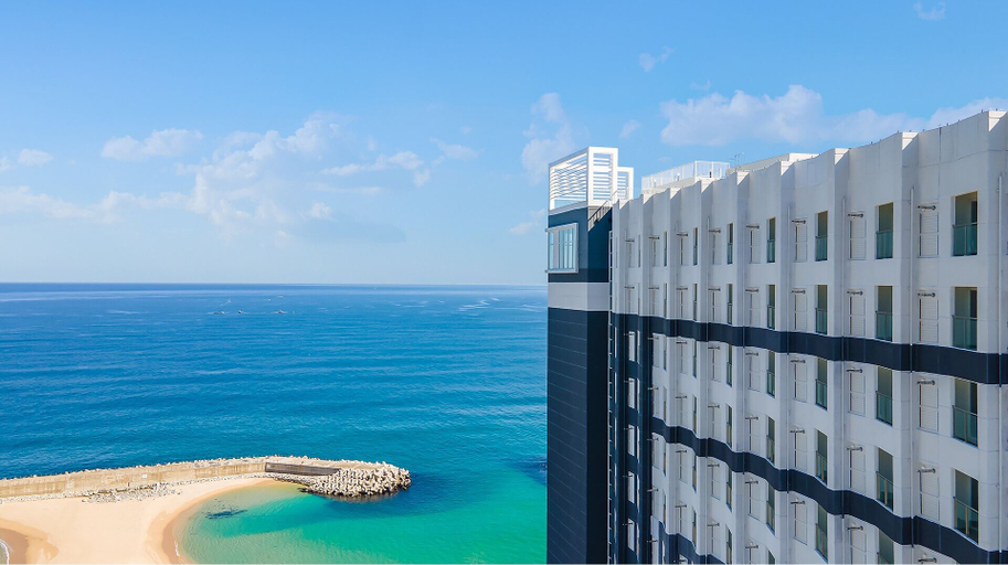 Exterior & Views 2, Sokcho Summit Haebyun Pension, Goseong