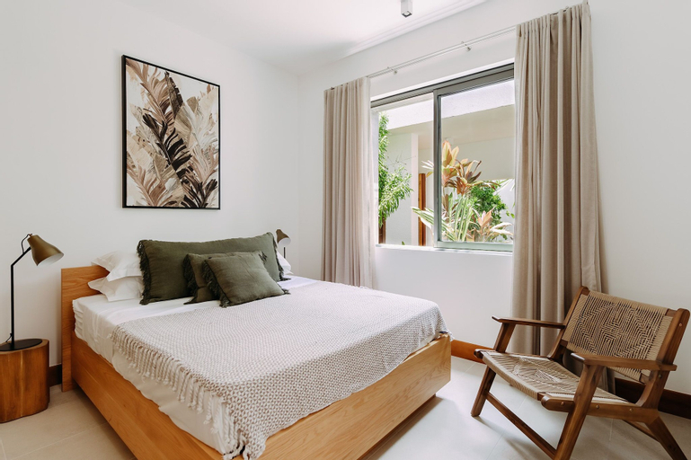 Peninsula Beach Villa