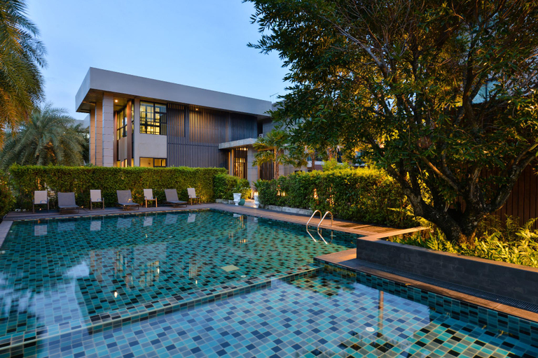 Sport & Beauty 5, Raweewan Residence, Khan Na Yao
