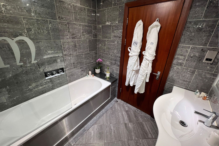 Bathroom 4, Morgans Hotel, Swansea