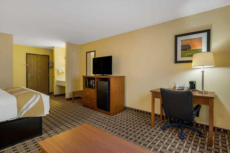 Bedroom 4, Quality Inn Ashland I-71 and US 250, Ashland