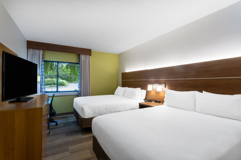 Bedroom 14