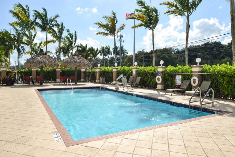 Sport & Beauty 5, Holiday Inn Express & Suites FLORIDA CITY-GATEWAY TO KEYS, Miami-Dade