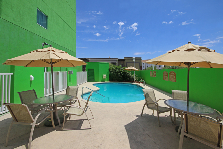 Sport & Beauty 3, Holiday Inn Express & Suites CD. JUAREZ - LAS MISIONES by IHG, Juárez