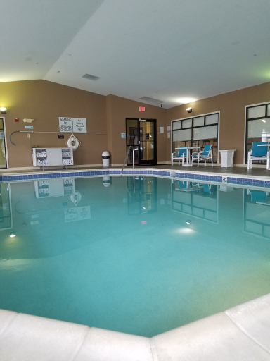 Sport & Beauty 2, Holiday Inn Express & Suites KINGSPORT-MEADOWVIEW I-26 by IHG, Sullivan
