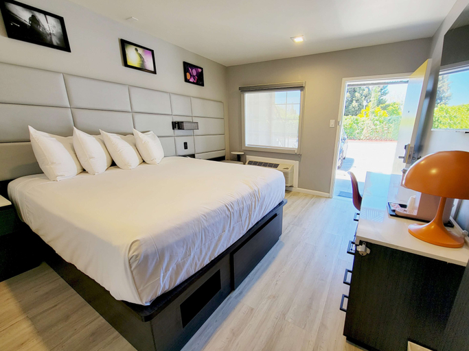 Bedroom 3, Signature Inn Santa Clara, Santa Clara
