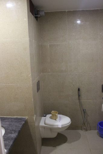 Bathroom 3, White Coral, South Andaman